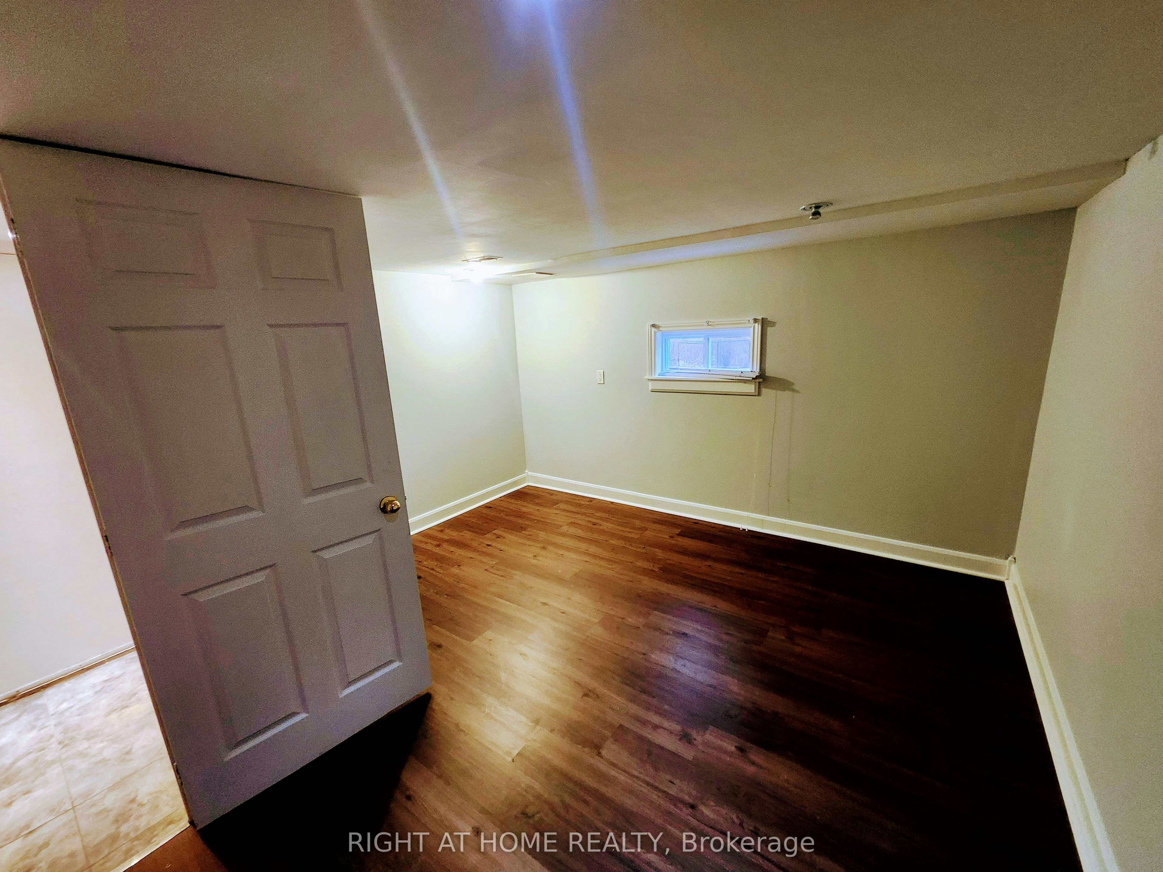 Basemnt-48 Westmount Road S, Waterloo, ON, N2L 2K6 - 10