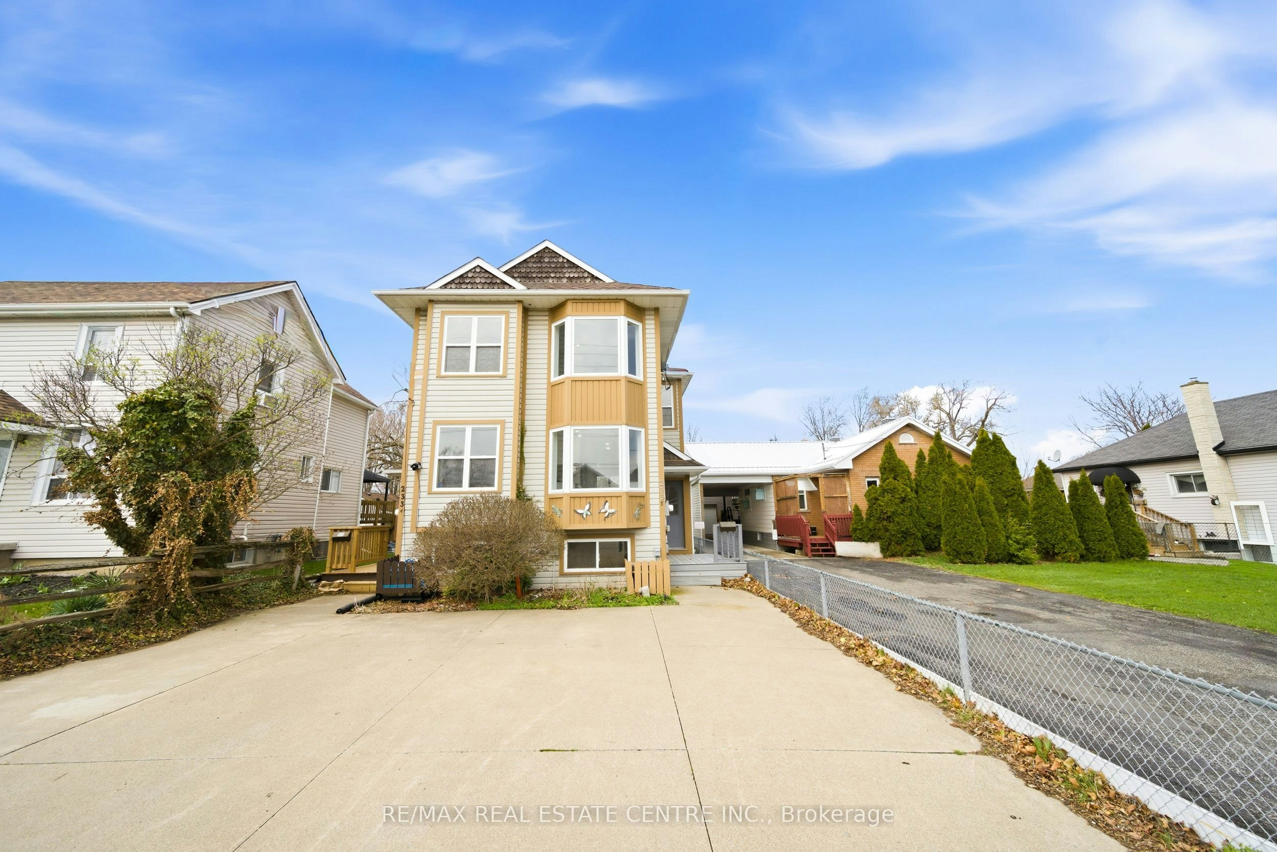 233B Vine Street, St. Catharines, ON, L2M 4S9
