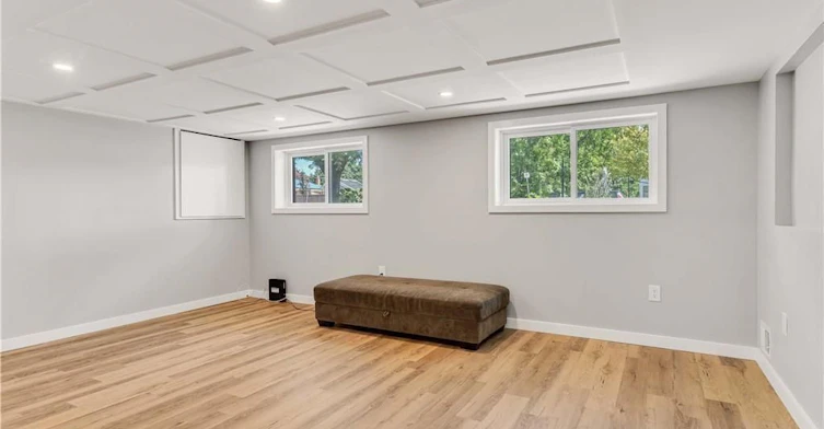 19 Ernest Street, St. Catharines, ON, L2N 6A6 - 24