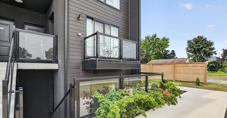 106-7277 Wilson Crescent, Niagara Falls, ON, L2G 4R8 - 4