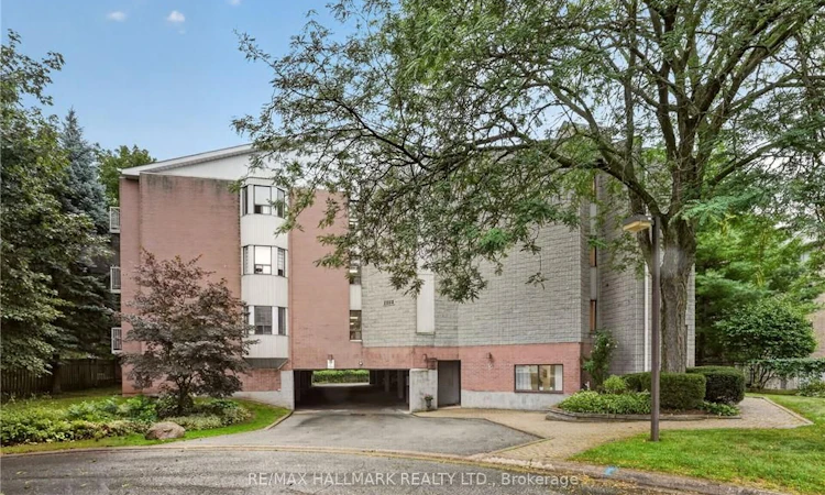 301-5 Niagara Street