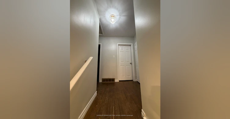 Upper Unit,-139 Macgregor Crescent, Waterloo, ON, N2J 3X2 - 14