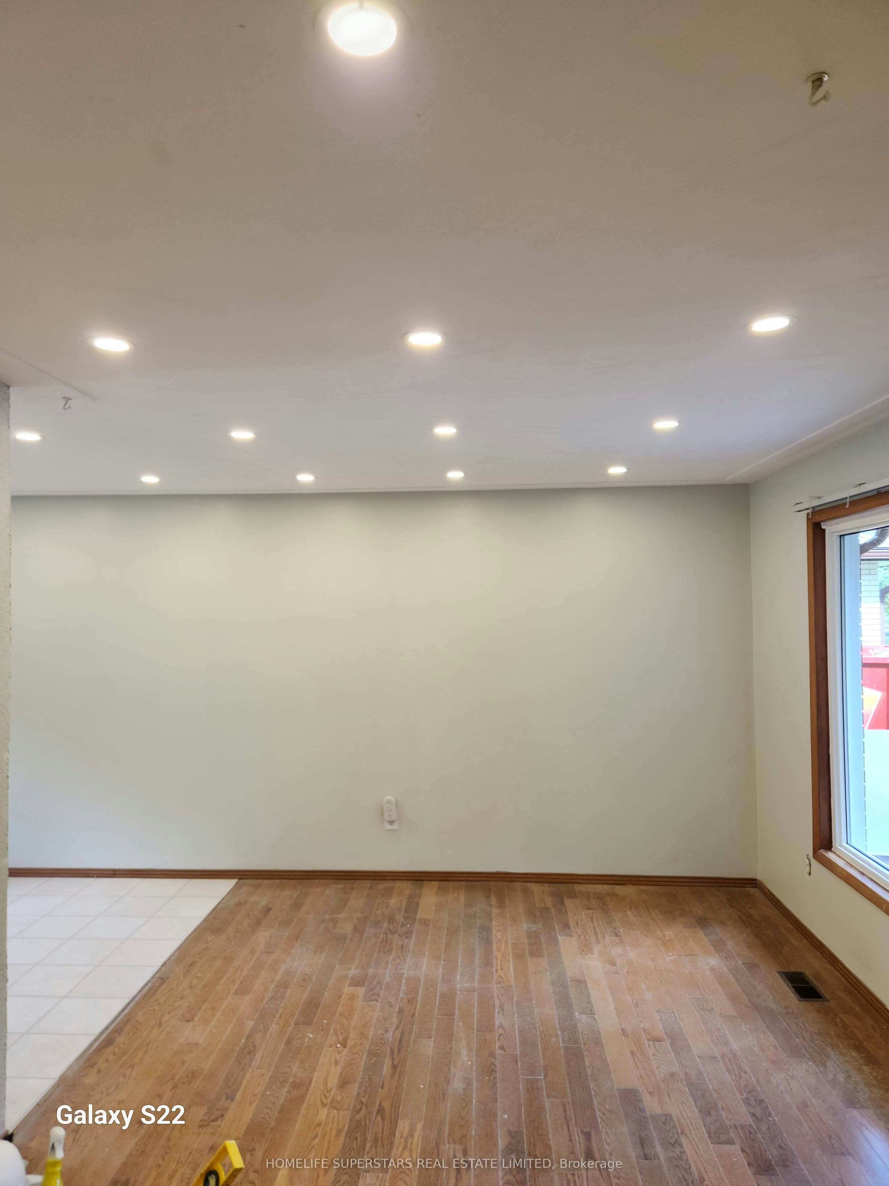Upper Unit,-139 Macgregor Crescent, Waterloo, ON, N2J 3X2 - 8