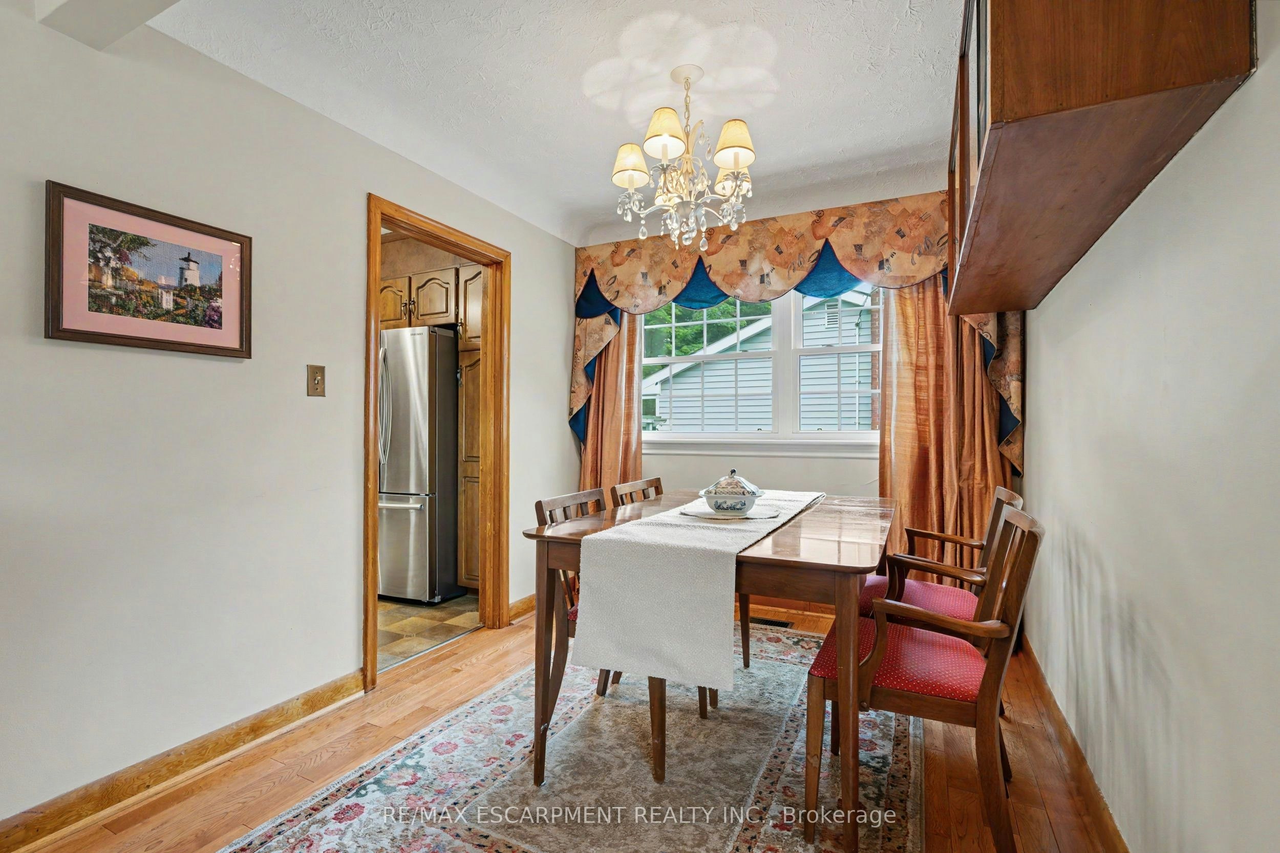 11 Miller Drive, Hamilton, ON, L9G 2H9 - 10