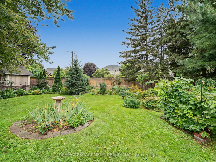 11 Miller Drive, Hamilton, ON, L9G 2H9 - 35