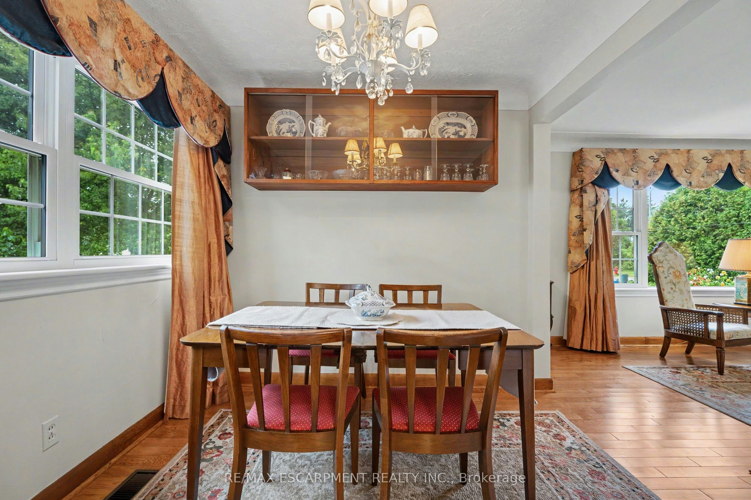 11 Miller Drive, Hamilton, ON, L9G 2H9 - 9