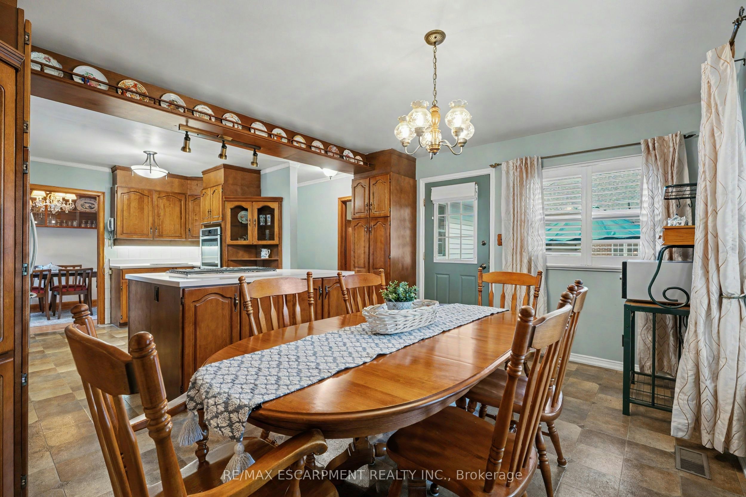 11 Miller Drive, Hamilton, ON, L9G 2H9 - 18