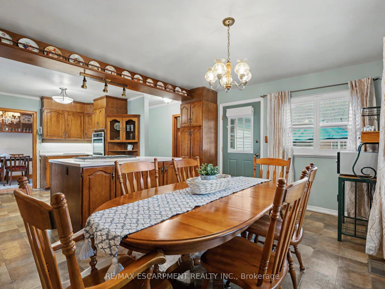 11 Miller Drive, Hamilton, ON, L9G 2H9 - 18