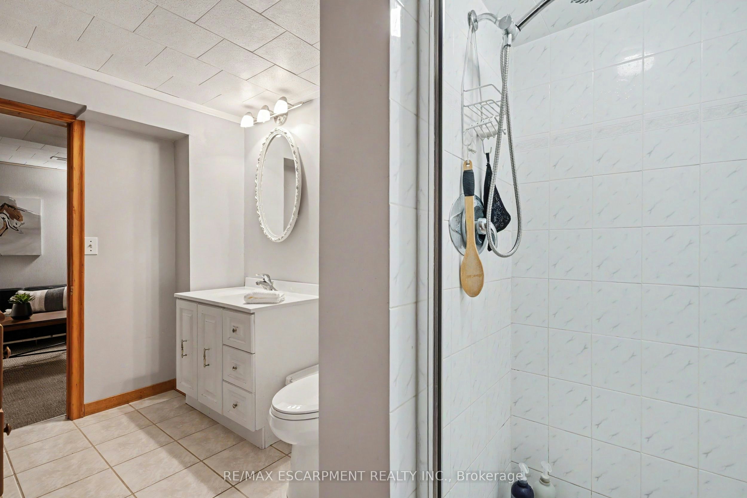 11 Miller Drive, Hamilton, ON, L9G 2H9 - 32