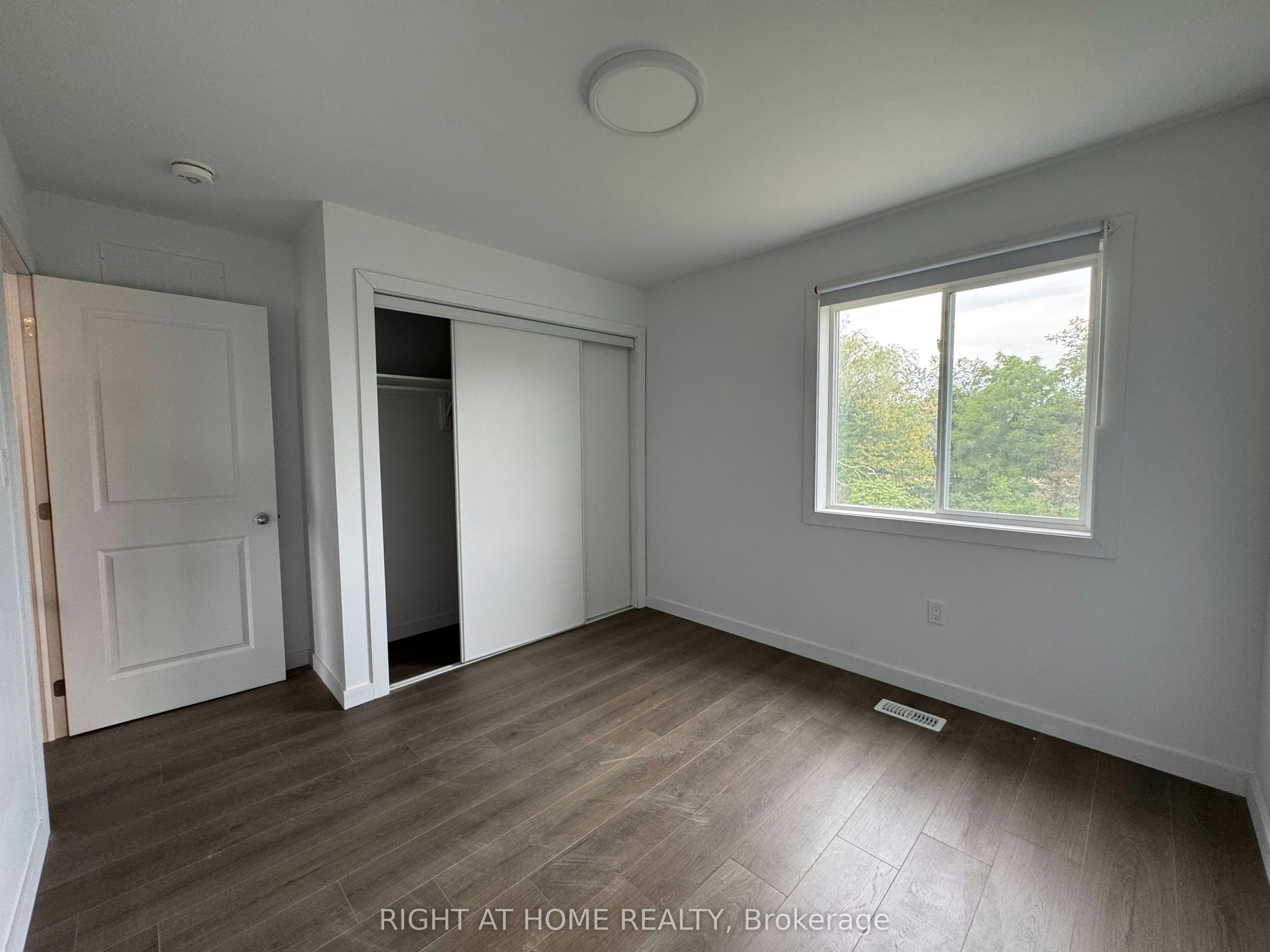(MAIN)-107 Highriver Trail, Welland, ON, L3C 0H6 - 11