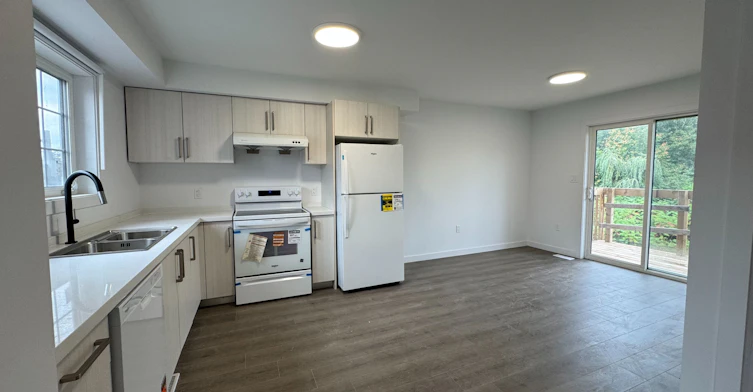 (MAIN)-107 Highriver Trail, Welland, ON, L3C 0H6 - 6