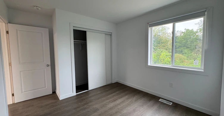 (MAIN)-107 Highriver Trail, Welland, ON, L3C 0H6 - 9