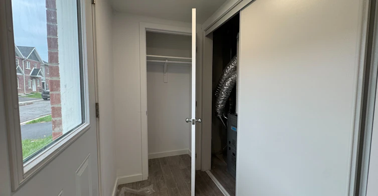 (MAIN)-99 Highriver Trail, Welland, ON, L3C 0H6 - 3