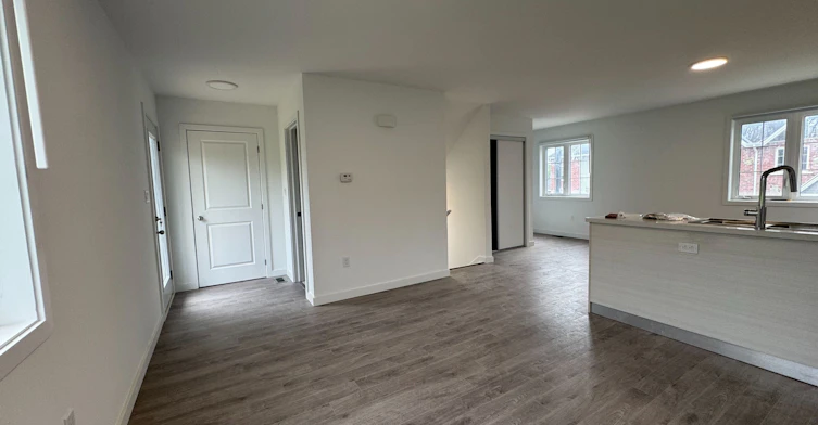 (MAIN)-99 Highriver Trail, Welland, ON, L3C 0H6 - 5