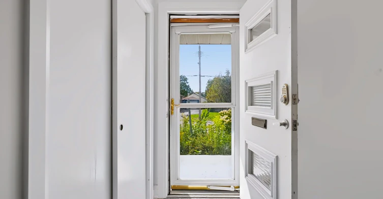 123 Rollins Drive, Belleville, ON, K8N 4J7 - 2