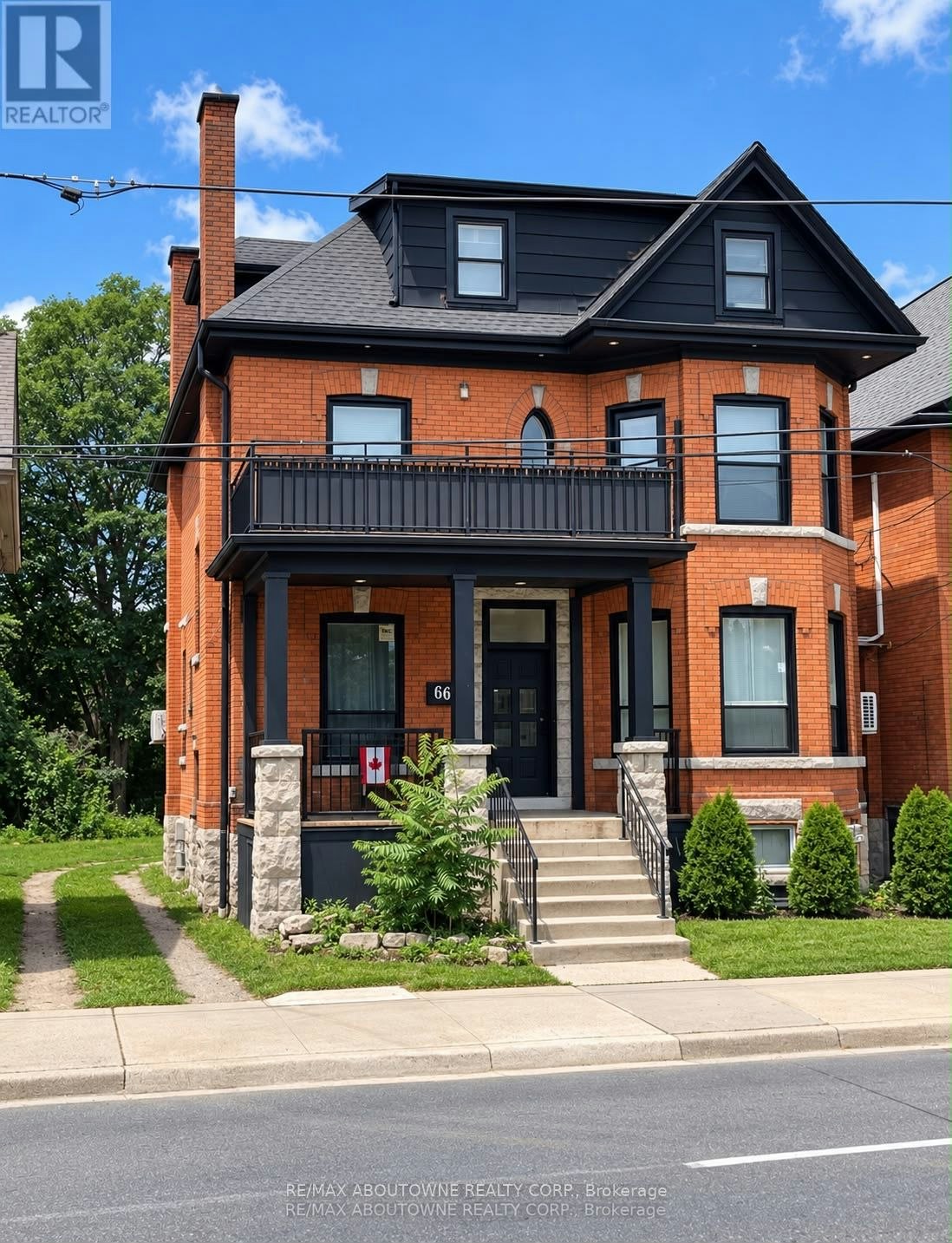 66 Wellington Street S, Hamilton, ON, L8N 2R1