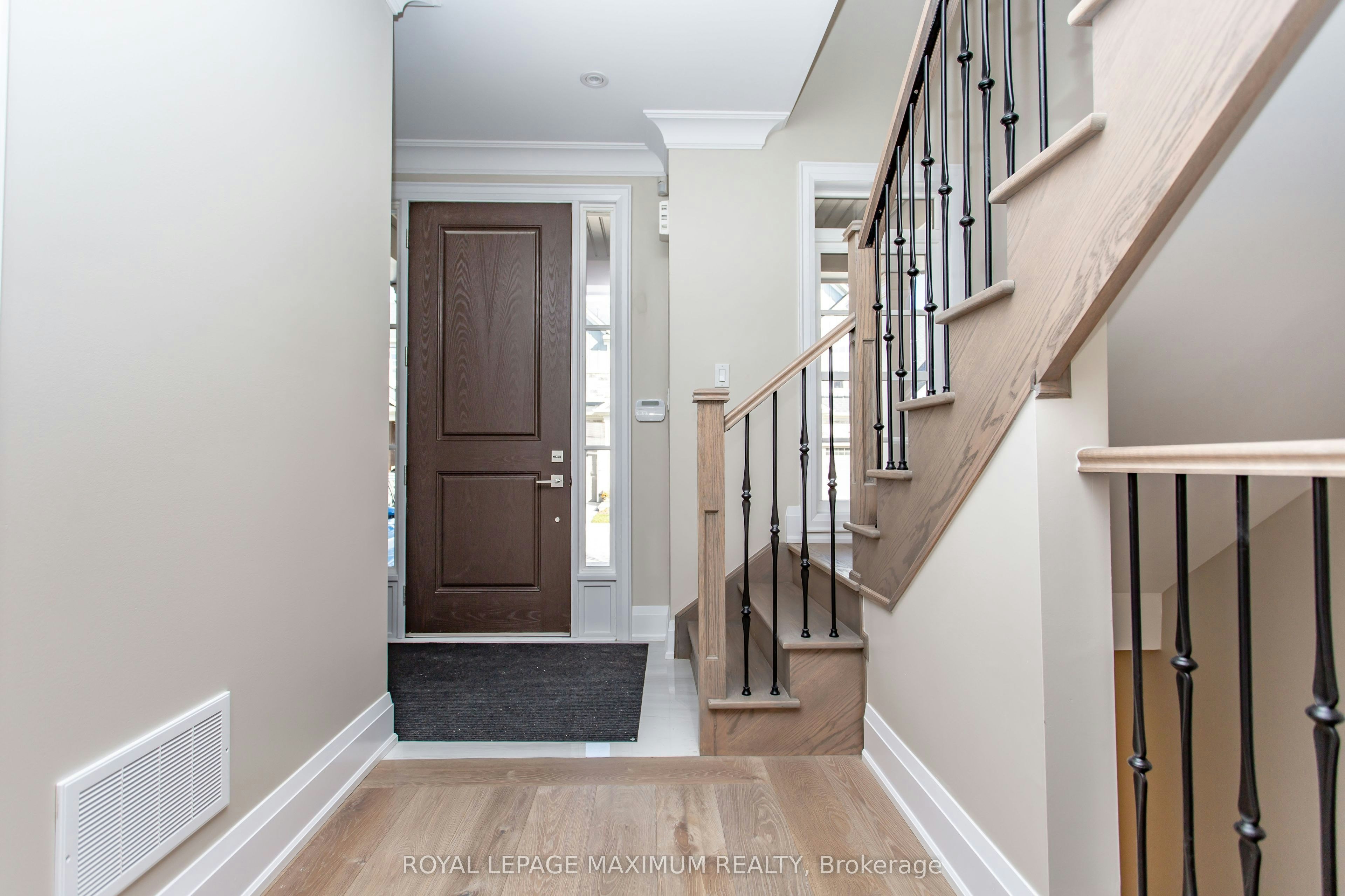 42 Windsor Circle, Niagara-on-the-Lake, ON, L0S 1J0 - 5