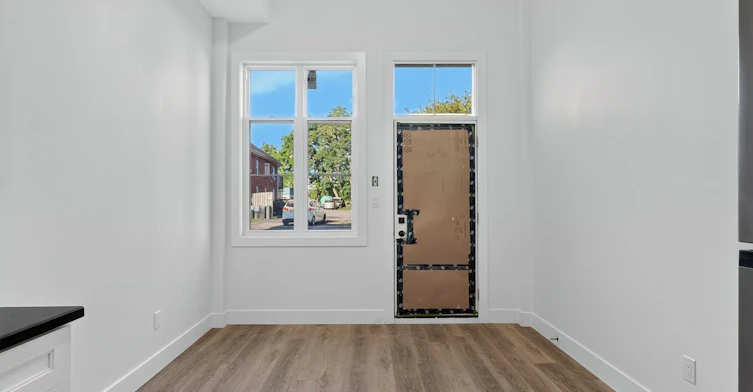 3-260 King Street, Welland, ON, L3B 3J8 - 4