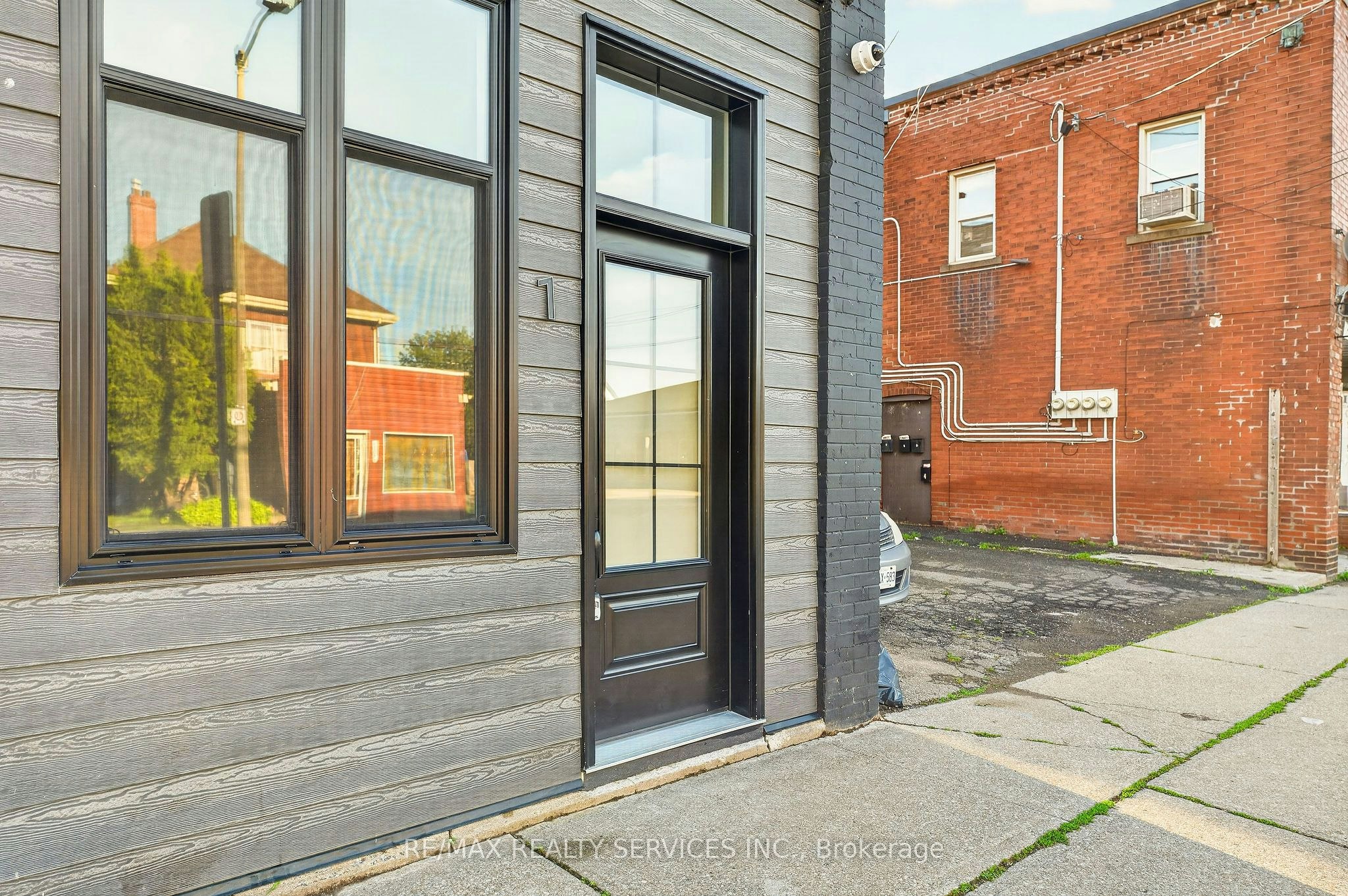 1-260 King Street, Welland, ON, L3B 3J8 - 2