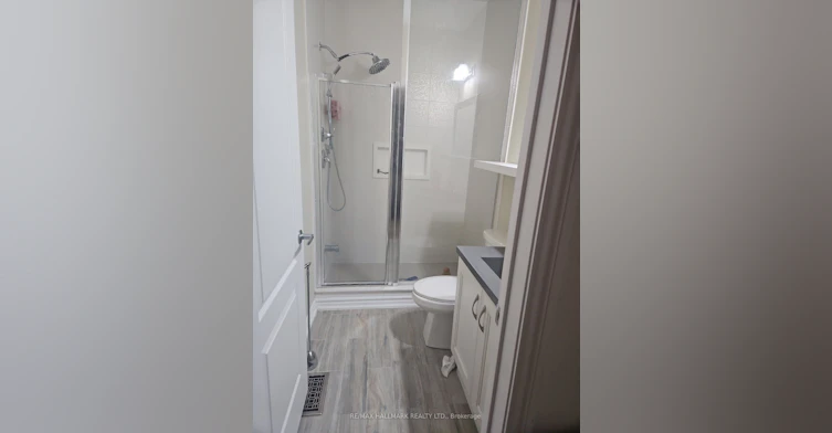 109 Chessington Avenue, East Gwillimbury, ON, L0G 1R0 - 47