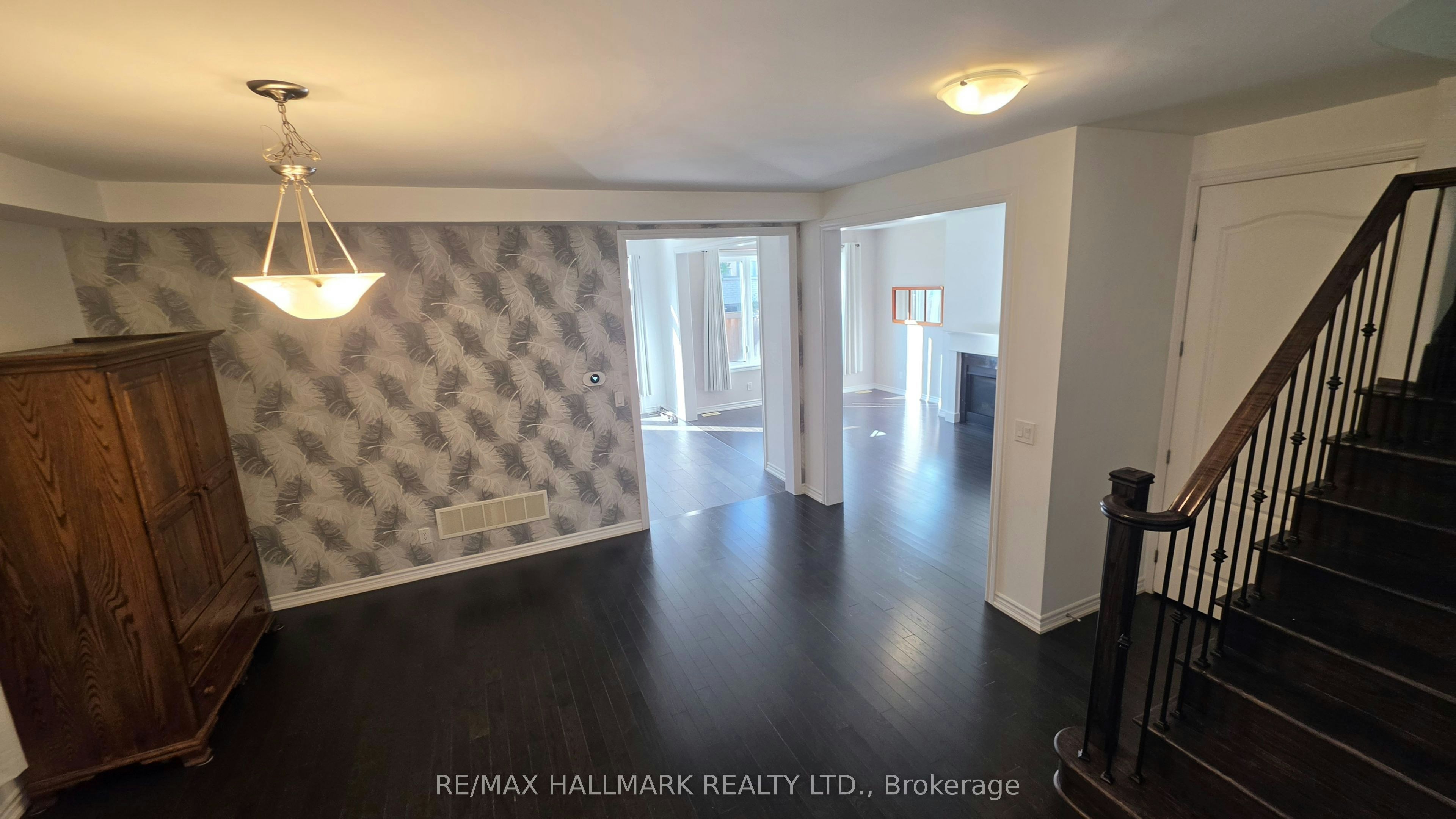 109 Chessington Avenue, East Gwillimbury, ON, L0G 1R0 - 29