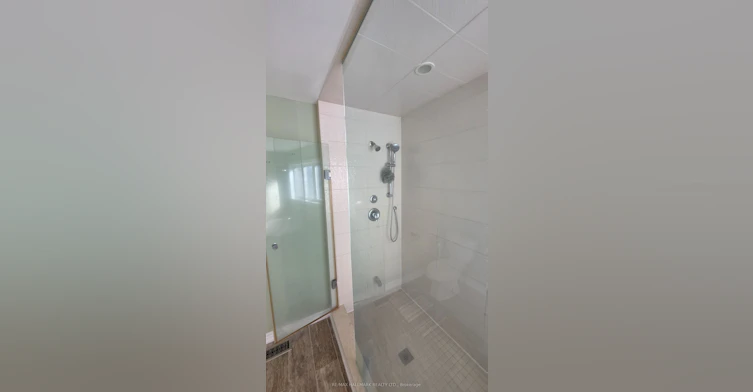 109 Chessington Avenue, East Gwillimbury, ON, L0G 1R0 - 44