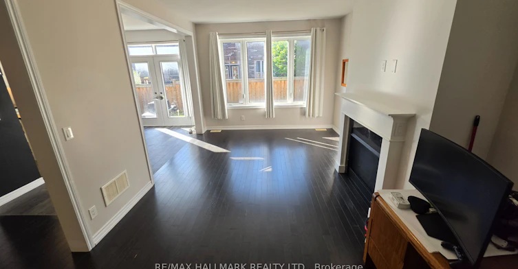 109 Chessington Avenue, East Gwillimbury, ON, L0G 1R0 - 15