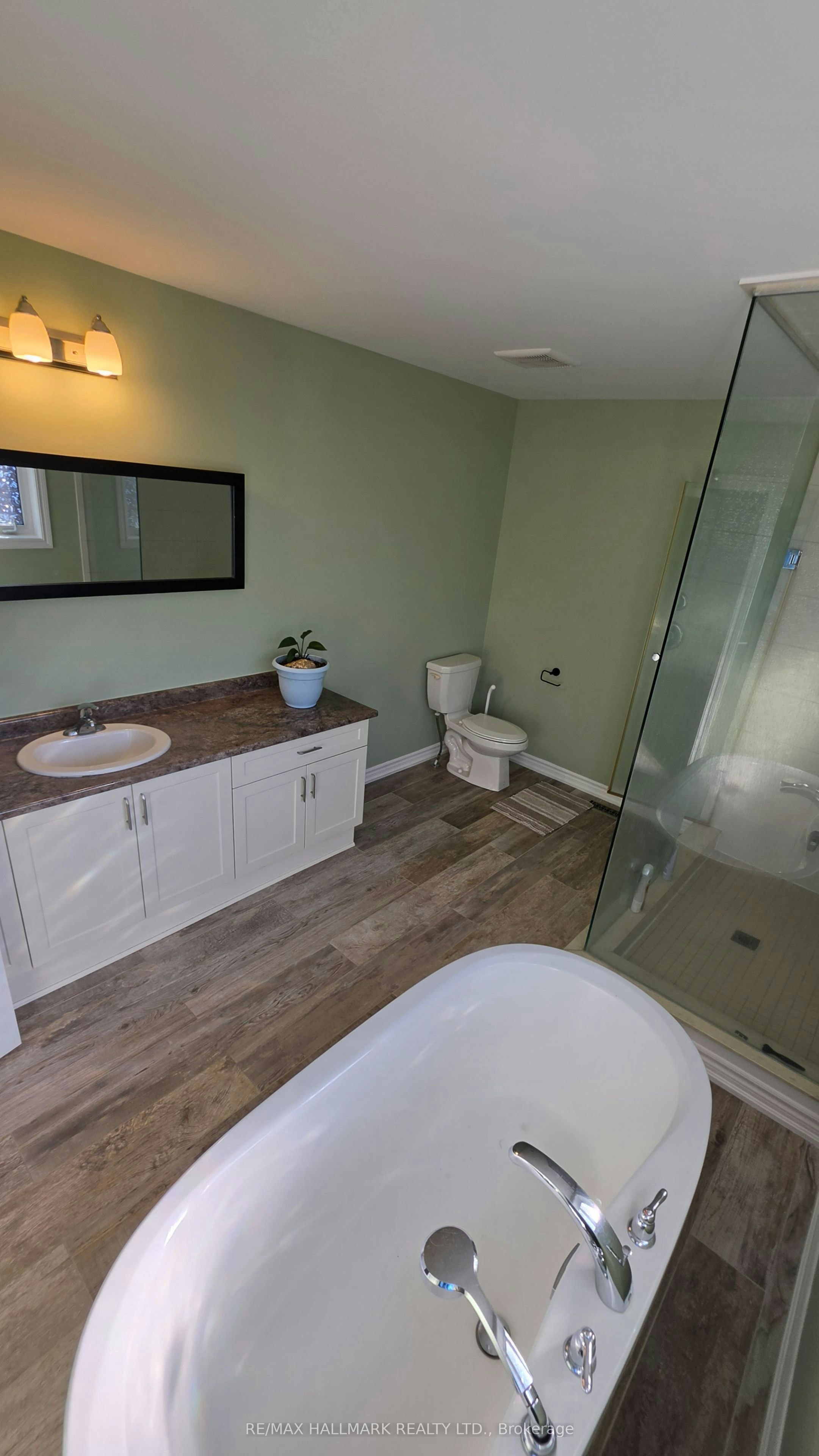 109 Chessington Avenue, East Gwillimbury, ON, L0G 1R0 - 45