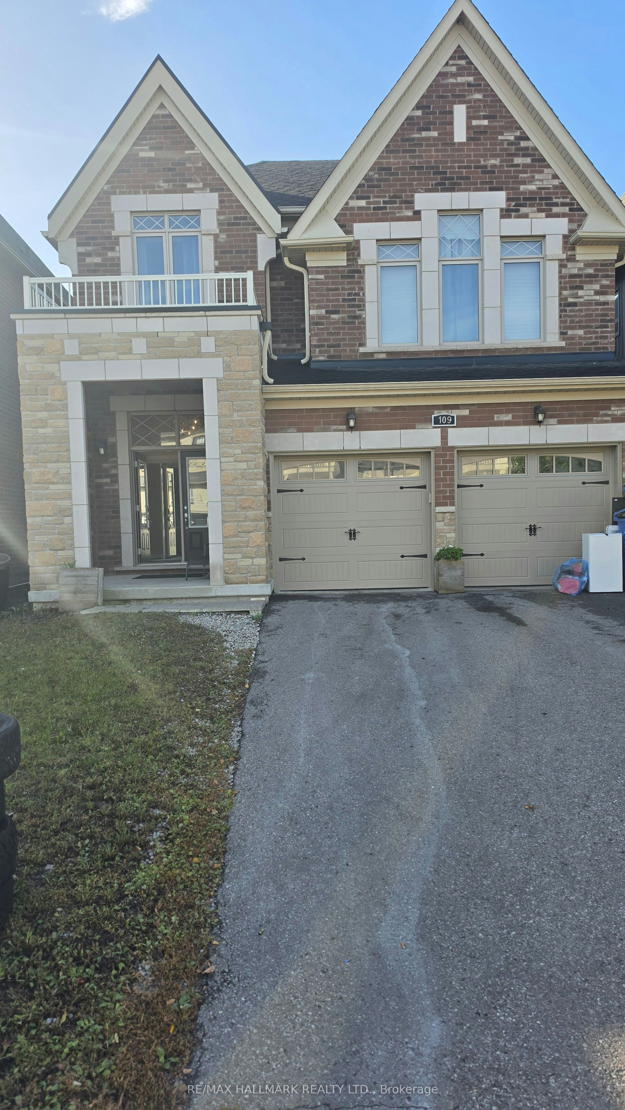 109 Chessington Avenue, East Gwillimbury, ON, L0G 1R0 - 2