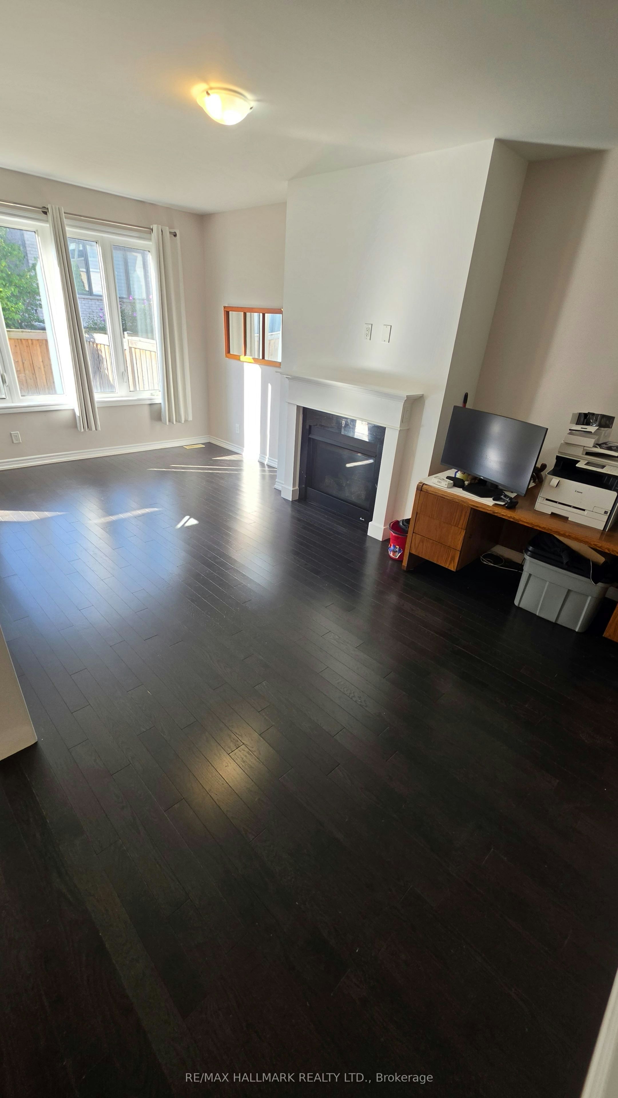 109 Chessington Avenue, East Gwillimbury, ON, L0G 1R0 - 14