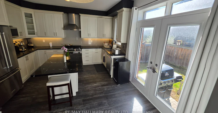 109 Chessington Avenue, East Gwillimbury, ON, L0G 1R0 - 30