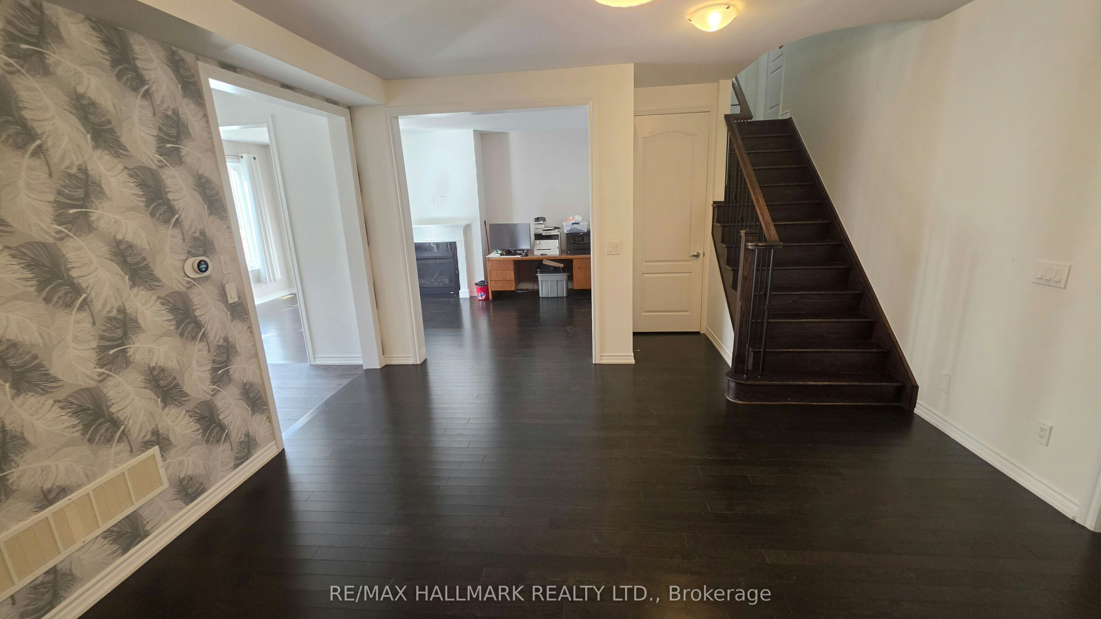 109 Chessington Avenue, East Gwillimbury, ON, L0G 1R0 - 25