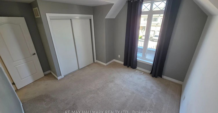 109 Chessington Avenue, East Gwillimbury, ON, L0G 1R0 - 35