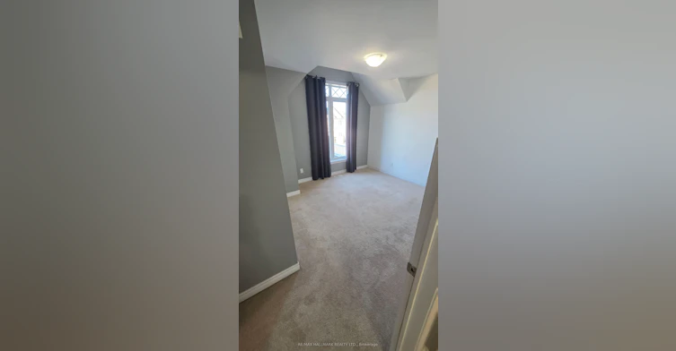 109 Chessington Avenue, East Gwillimbury, ON, L0G 1R0 - 34
