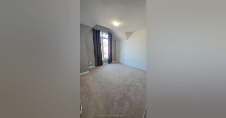 109 Chessington Avenue, East Gwillimbury, ON, L0G 1R0 - 36