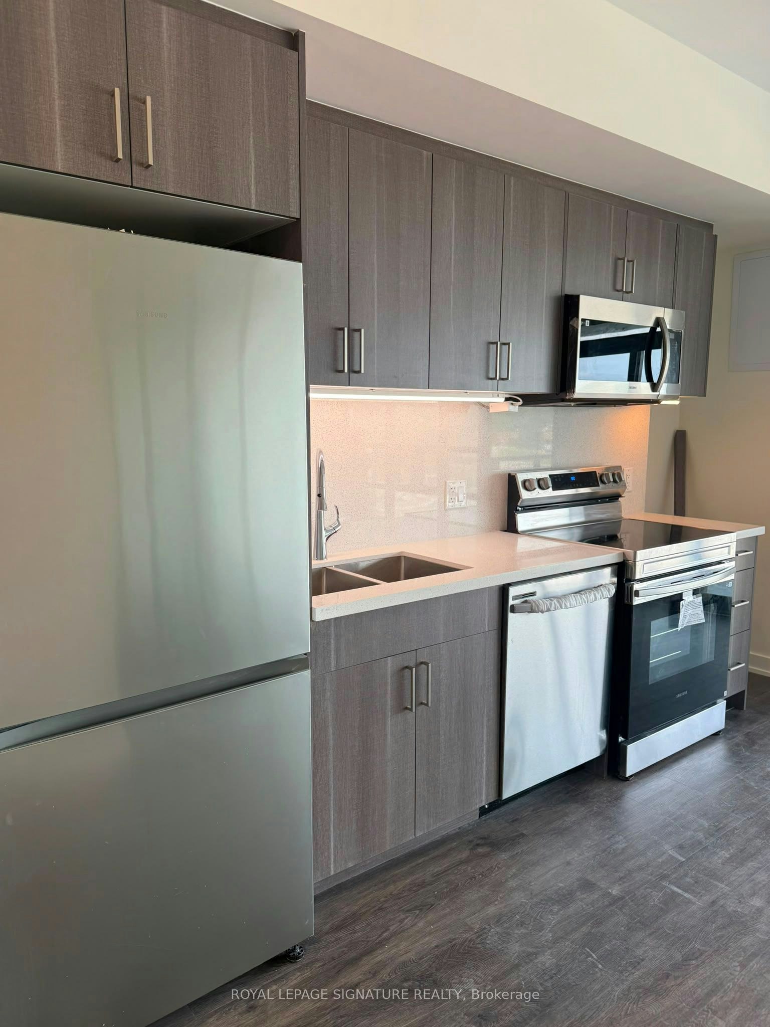303-350 Prince Charles Drive S, Welland, ON, L3C 5A6 - 7