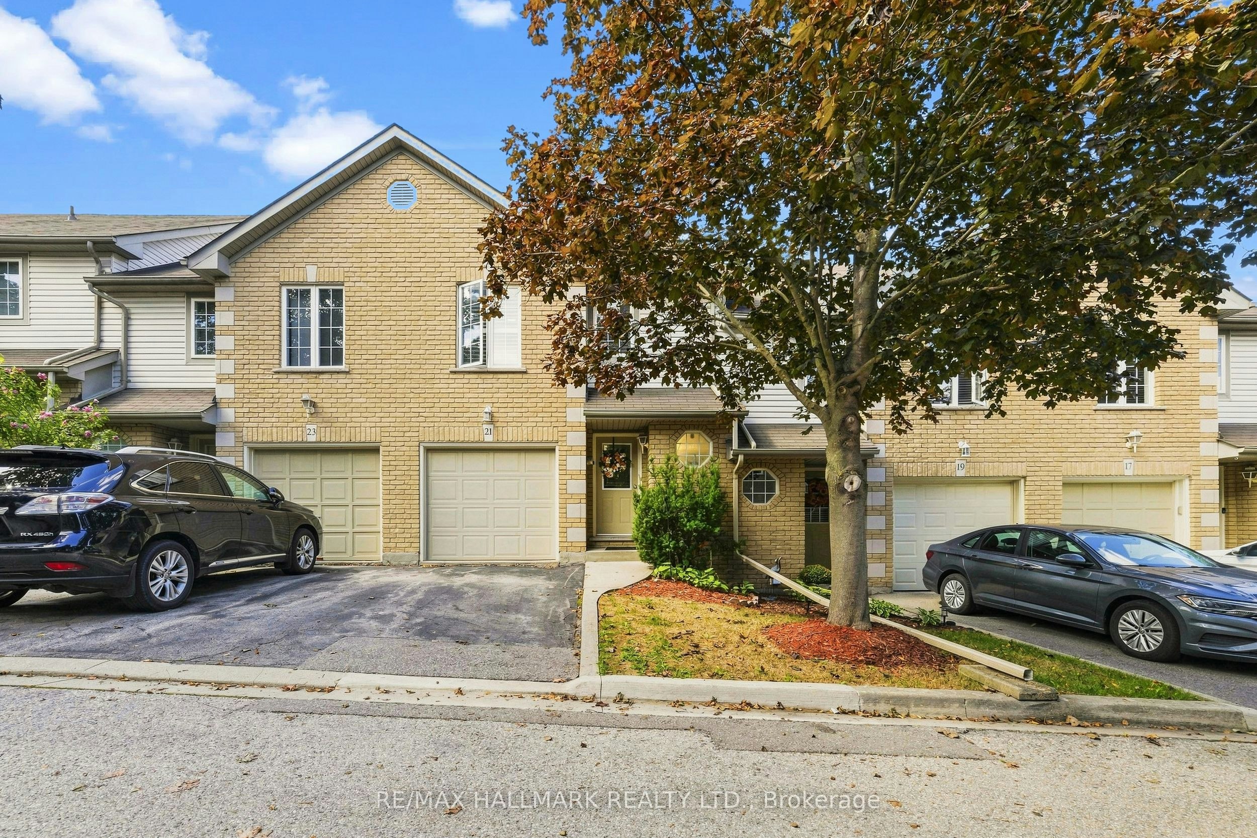 21-31 Moss Boulevard, Hamilton, ON, L9H 7A6
