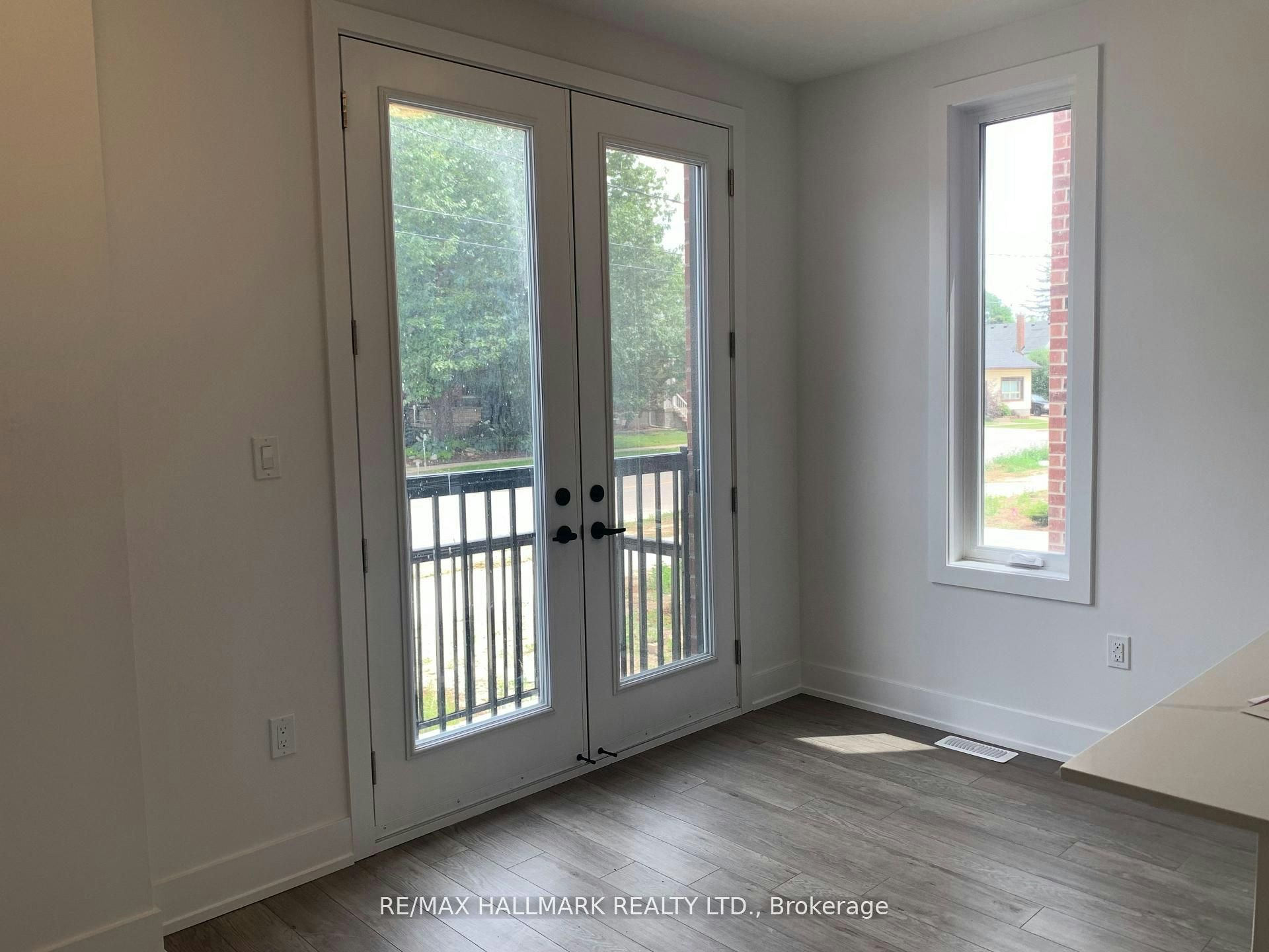 51-99 Roger Street S, Waterloo, ON, N2J 0G1 - 13