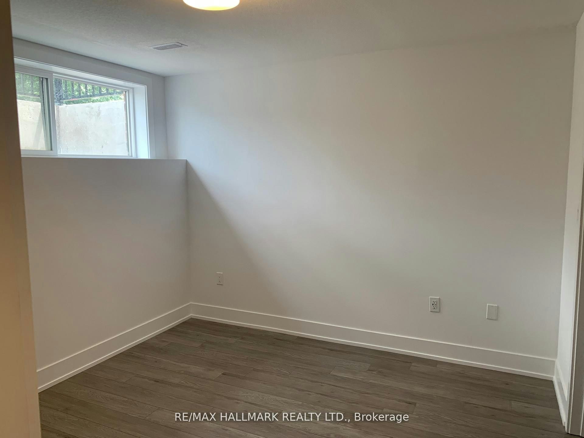 51-99 Roger Street S, Waterloo, ON, N2J 0G1 - 3