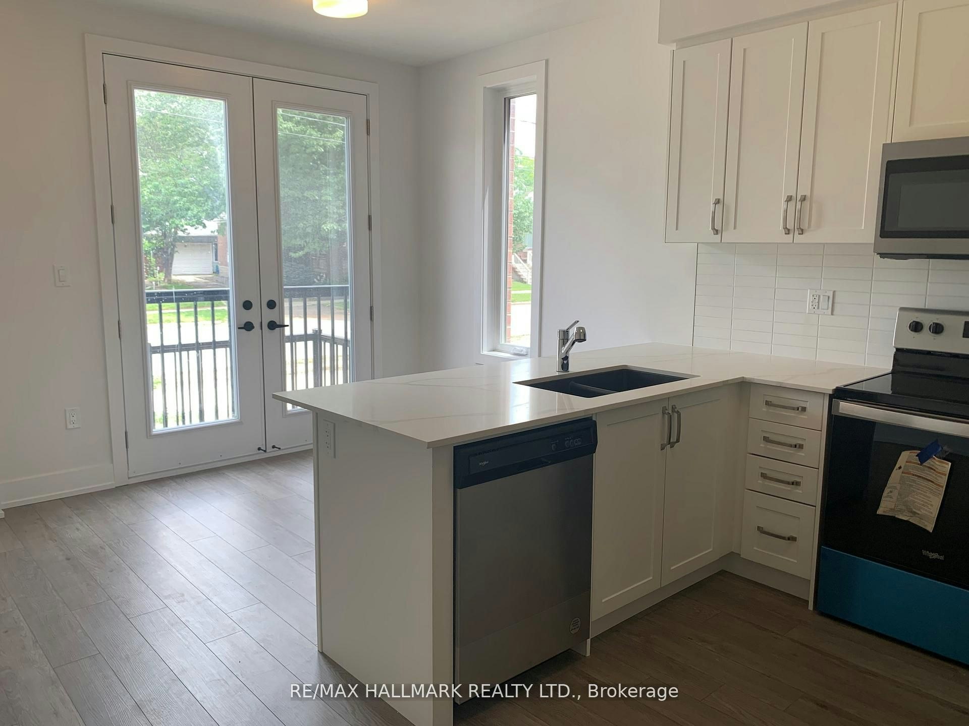 51-99 Roger Street S, Waterloo, ON, N2J 0G1 - 4