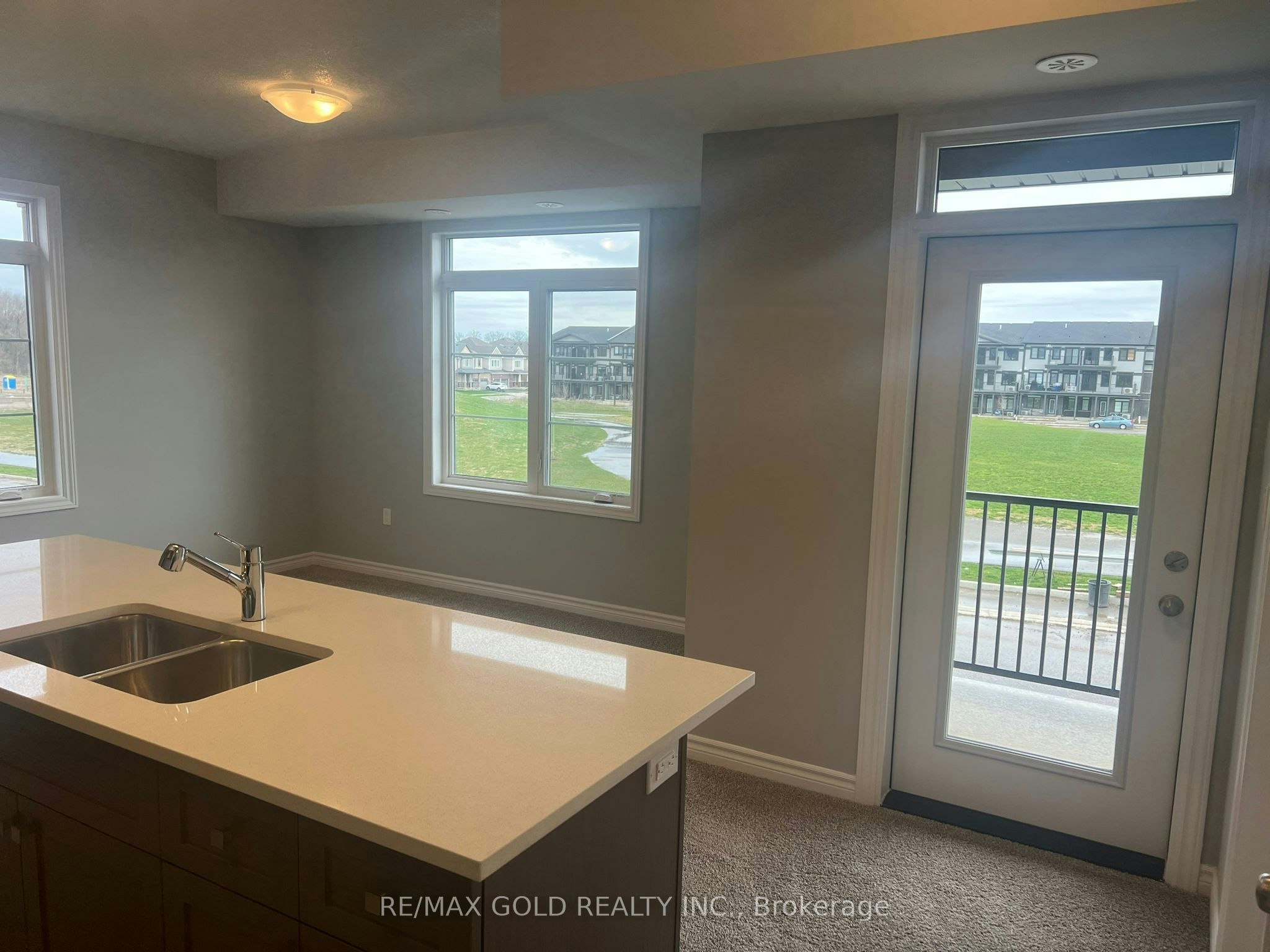 122 Oat Lane, Kitchener, ON, N2R 0S8 - 6