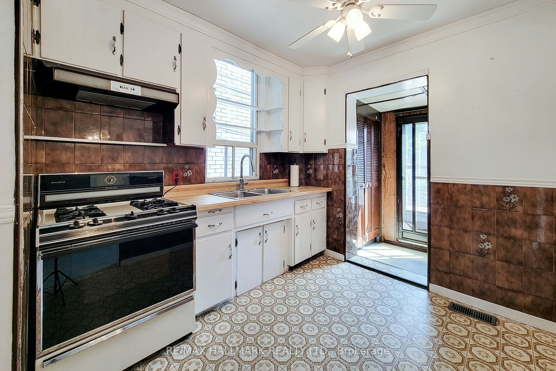 36 Dalkeith Avenue, Hamilton, ON, L8L 3J2 - 26