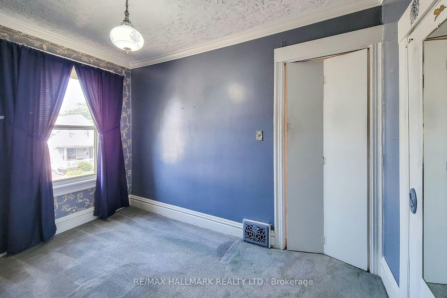 36 Dalkeith Avenue, Hamilton, ON, L8L 3J2 - 36