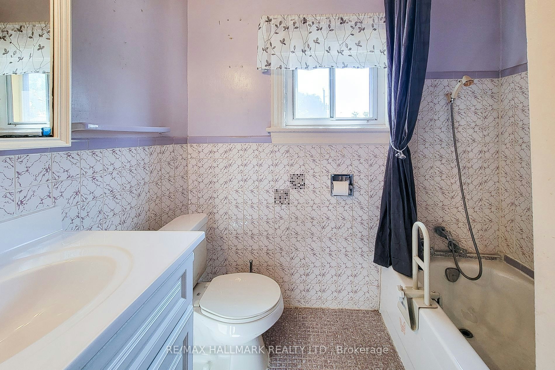 36 Dalkeith Avenue, Hamilton, ON, L8L 3J2 - 37