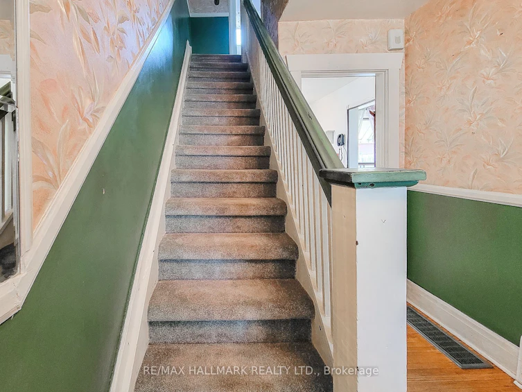 36 Dalkeith Avenue, Hamilton, ON, L8L 3J2 - 29