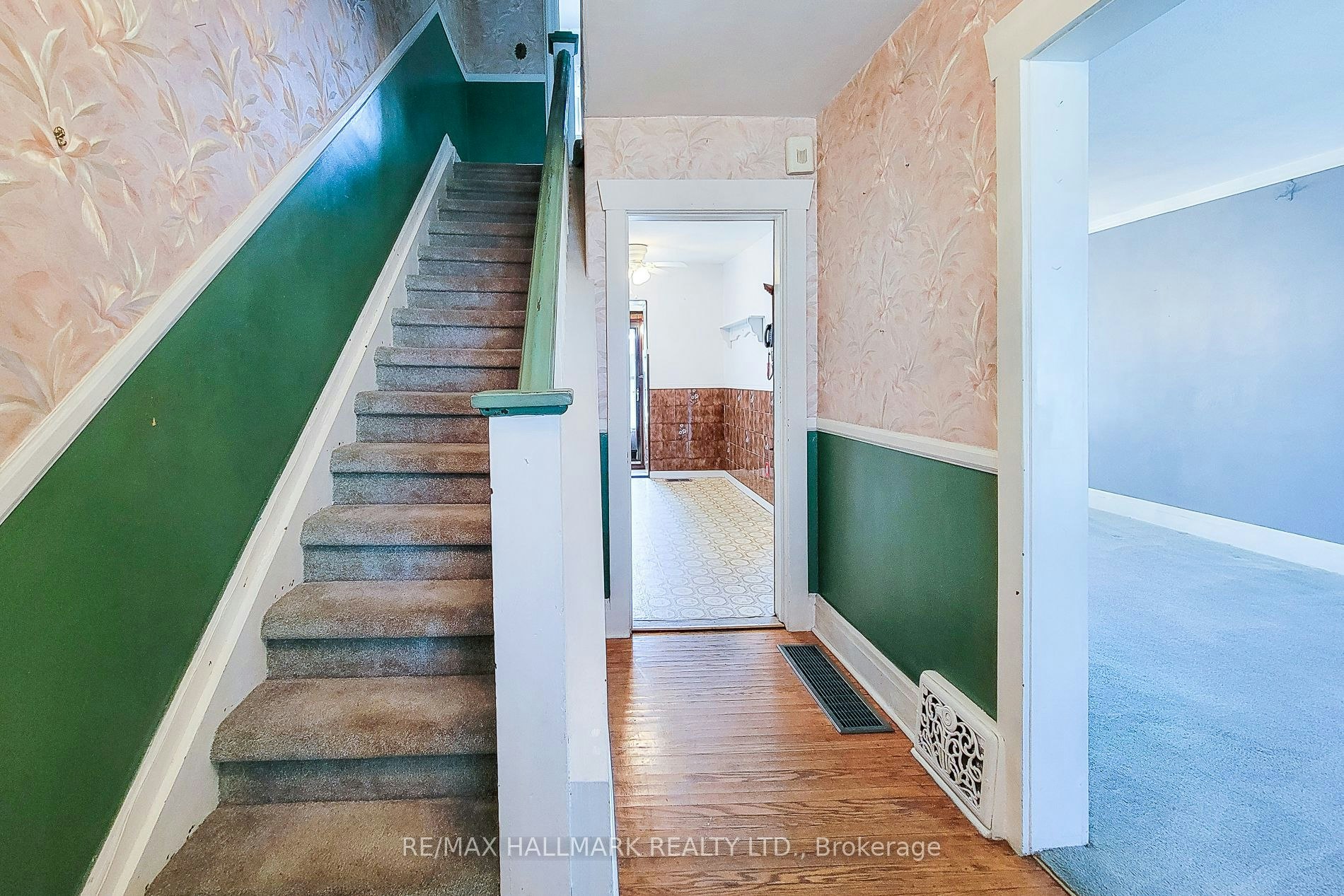 36 Dalkeith Avenue, Hamilton, ON, L8L 3J2 - 14