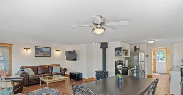 1190 South Morrison Lake Road, Gravenhurst, ON, P0E 1G0 - 11