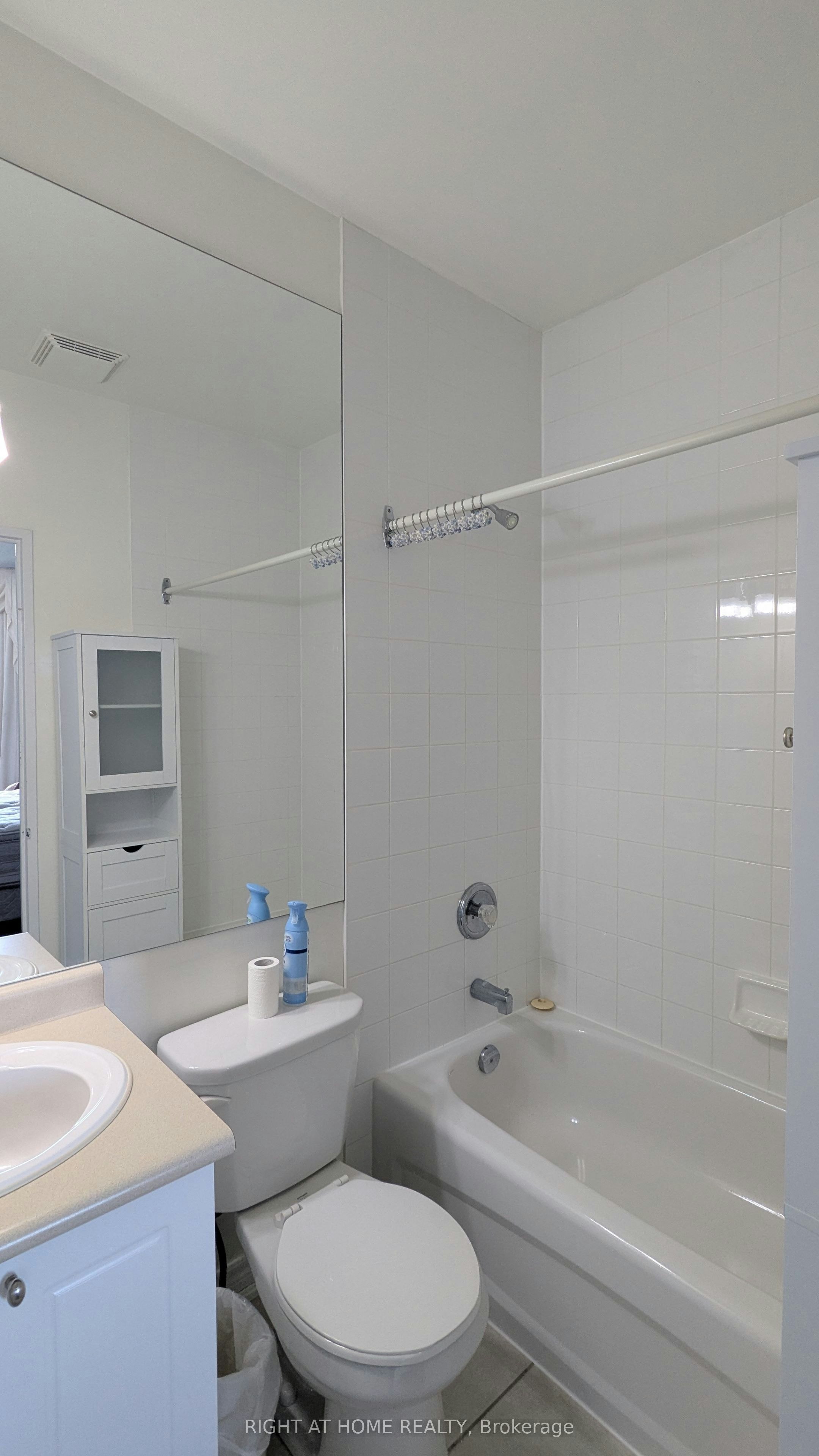 503-60 Wyndham Street S, Guelph, ON, N1E 7H7 - 8