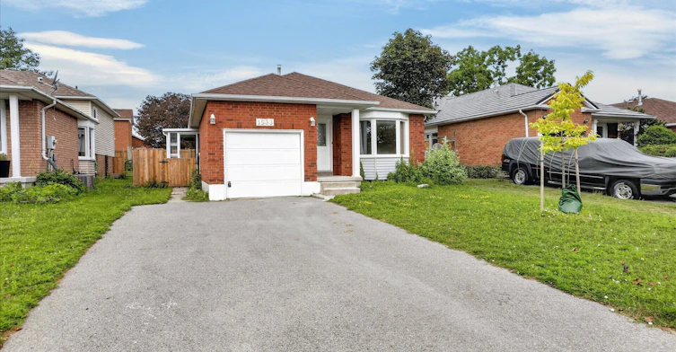 1533 Wildlark Drive, Peterborough, ON, K9K 1X1 - 2