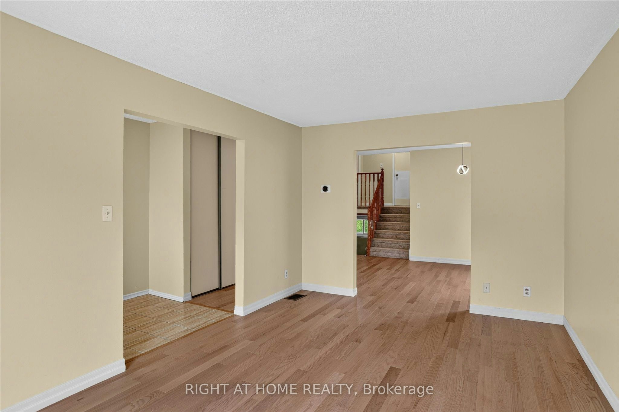 1533 Wildlark Drive, Peterborough, ON, K9K 1X1 - 9